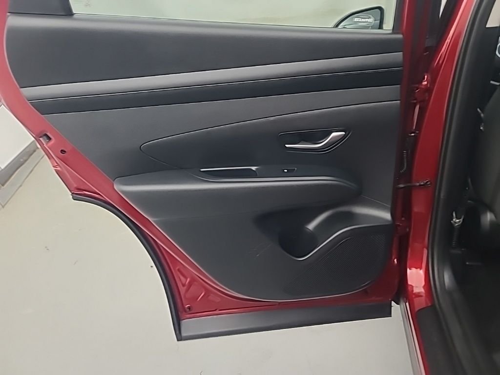 2025 Hyundai Tucson SEL - Photo 19