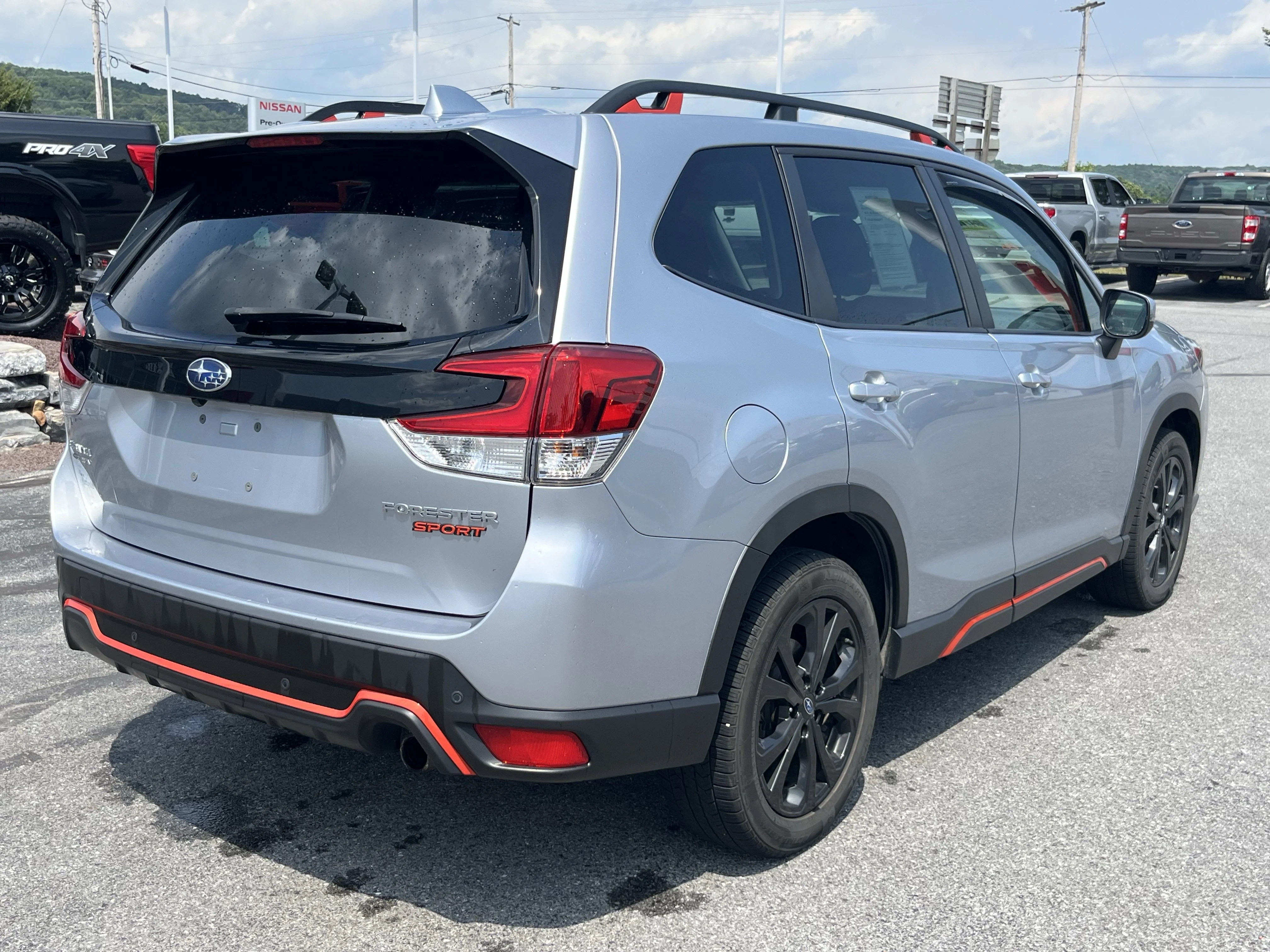 Used 2023 Ice Silver Metallic Subaru Sport image 5
