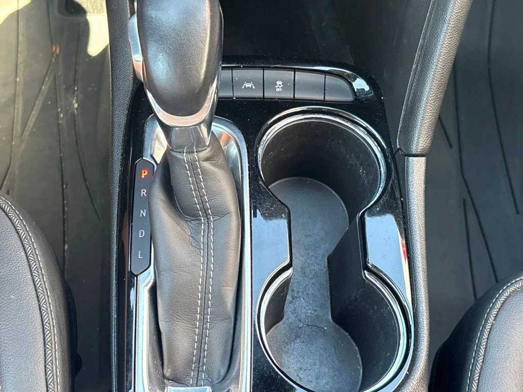 Used 2021 Gray Buick Preferred image 14