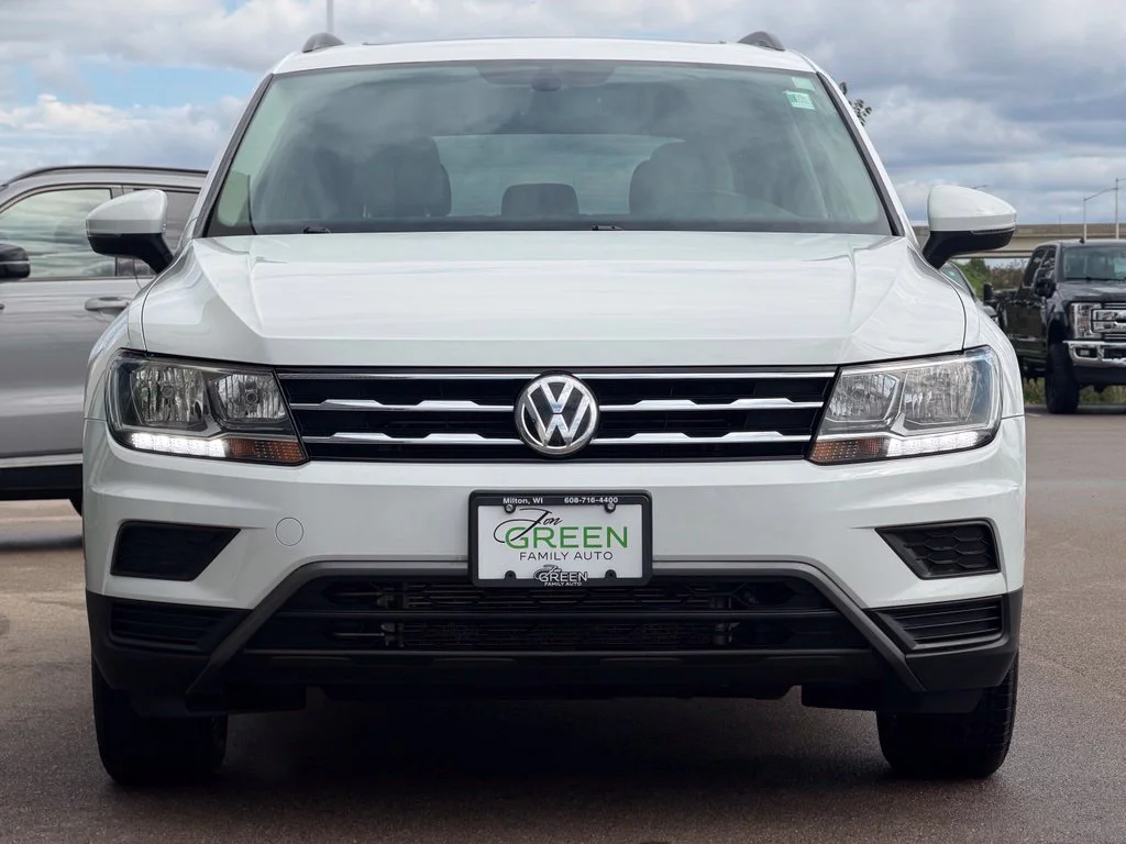 Used 2020 White Volkswagen 2.0T SE image 6