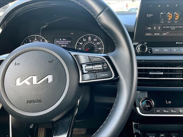Used 2022 Yellow Kia S image 13