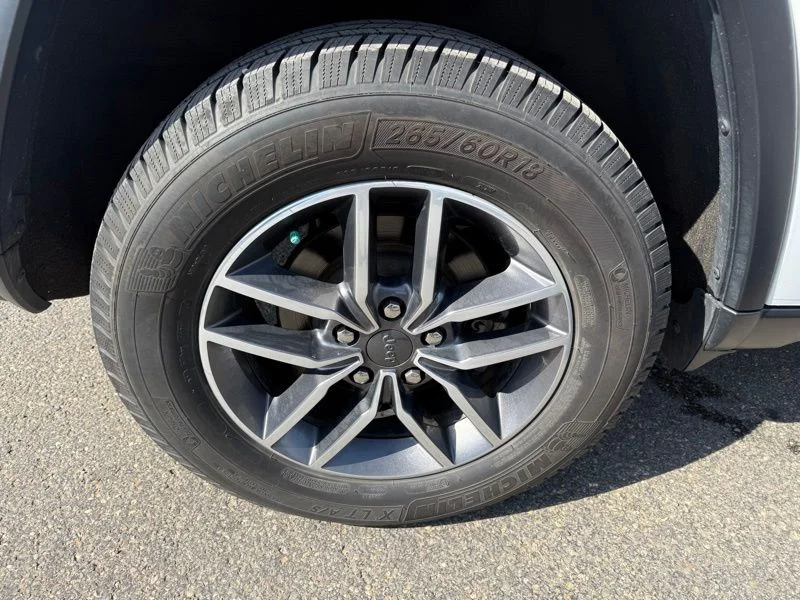 Used 2020 White Jeep Limited image 16