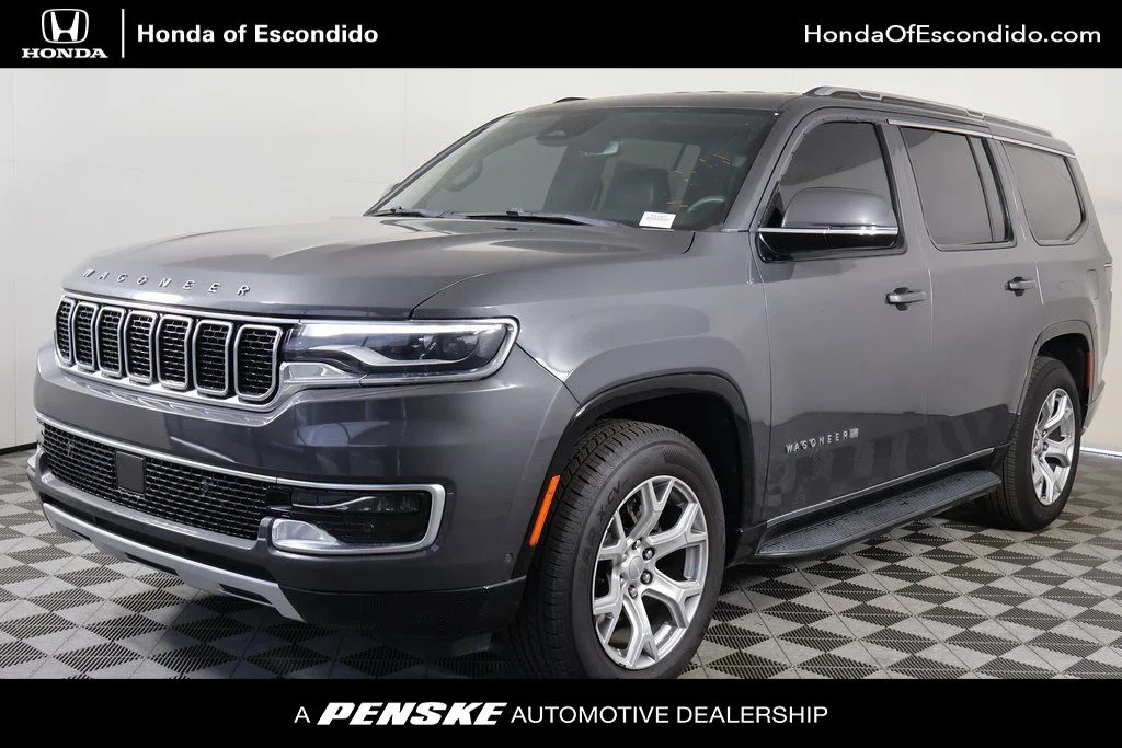 2022 Jeep Wagoneer Series II 4WD's photo