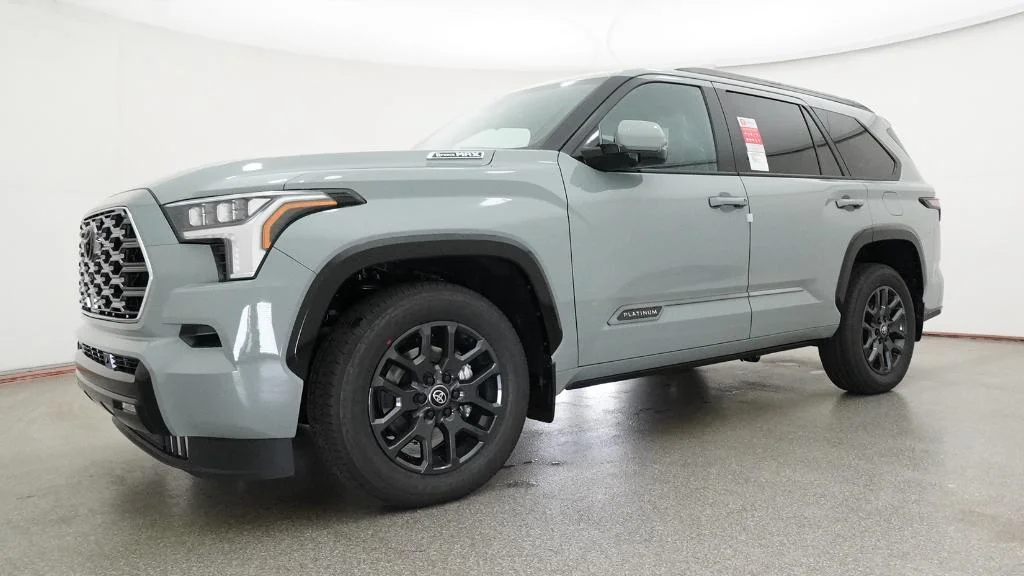 New 2026 Lunar Rock Toyota Platinum image 20
