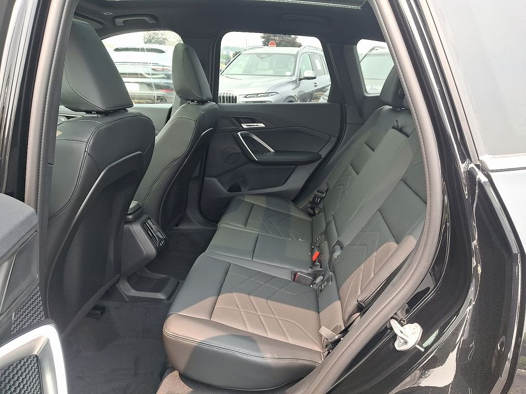 New 2026 Black Sapphire Metallic BMW xDrive28i image 5
