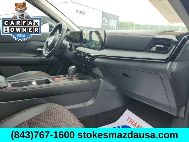 Used 2025 Black Nissan SR image 27