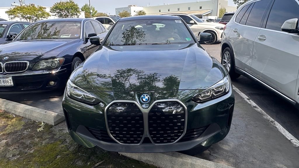 Used 2023 San Remo Green Metallic BMW eDrive35 image 12