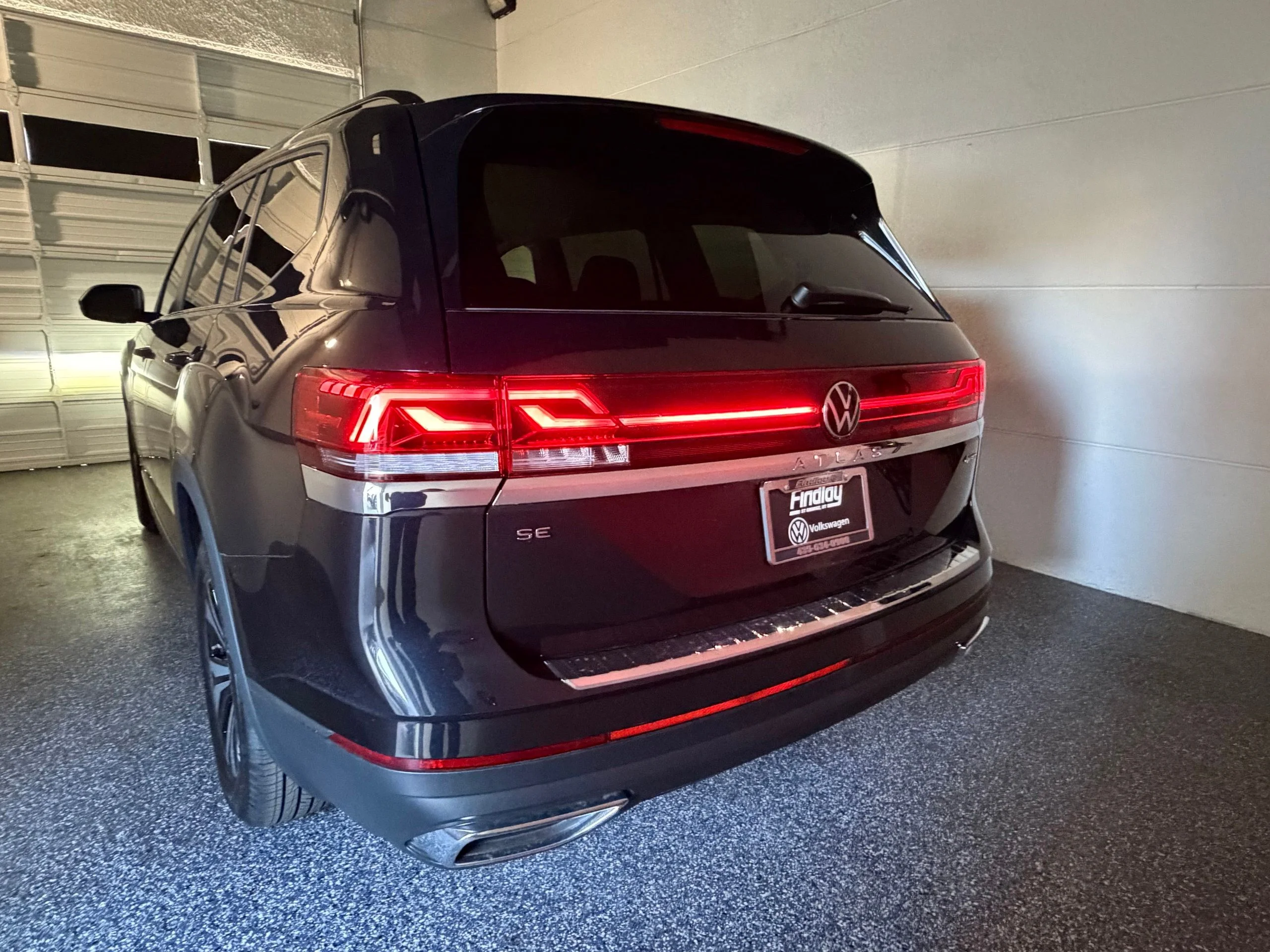 New 2026 Black Volkswagen 2.0T SE image 49
