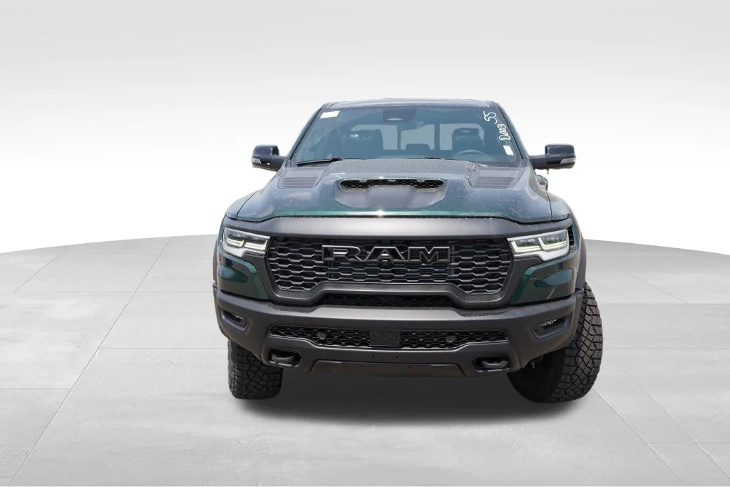 New 2026 Serrano-Green Metallic Exterior Paint RAM RHO image 8