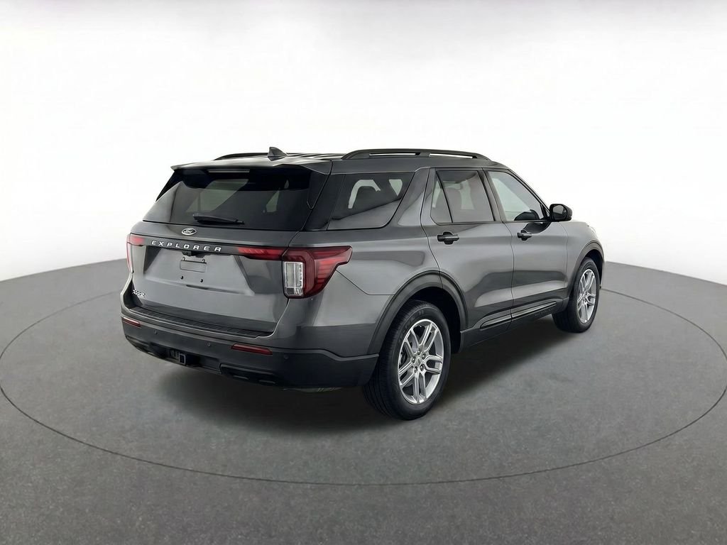 New 2026 Carbonized Gray Metallic Ford Active image 7