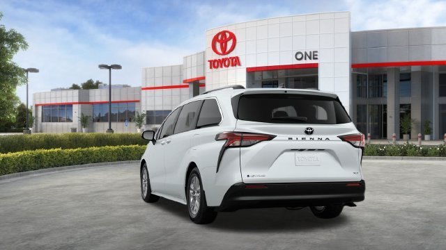 New 2026 Wind Chill Pearl <sup>1</sup> Toyota  XLE image 10