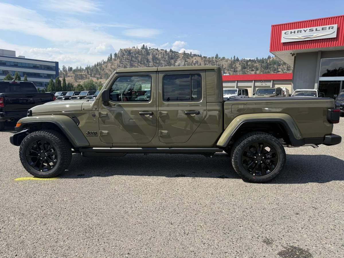 New 2026 41 (pj5) Jeep Nighthawk image 3