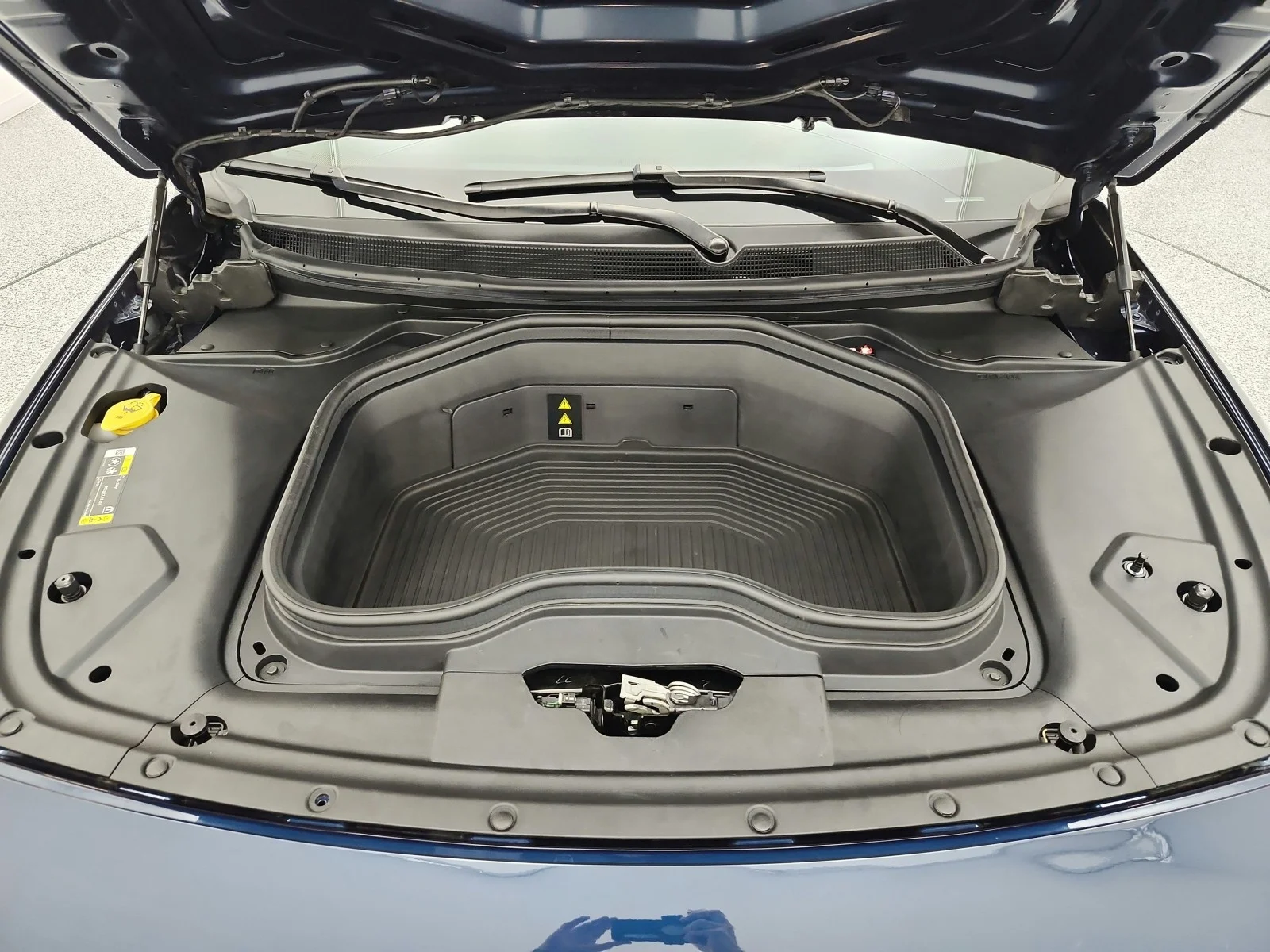 Used 2024 Fathom Blue Pearlcoat Jeep Launch Edition image 17