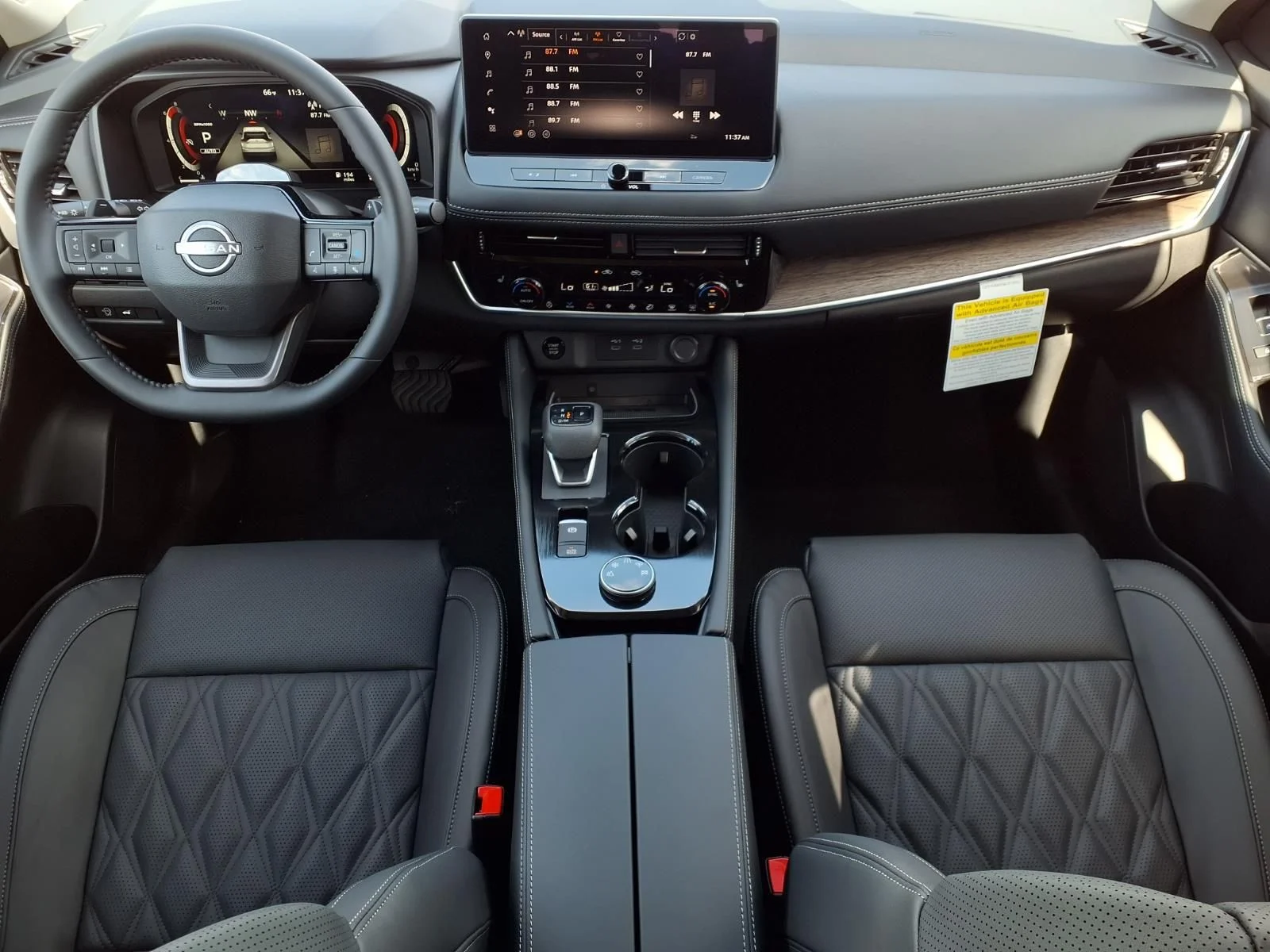 New 2026 White Nissan Platinum image 12
