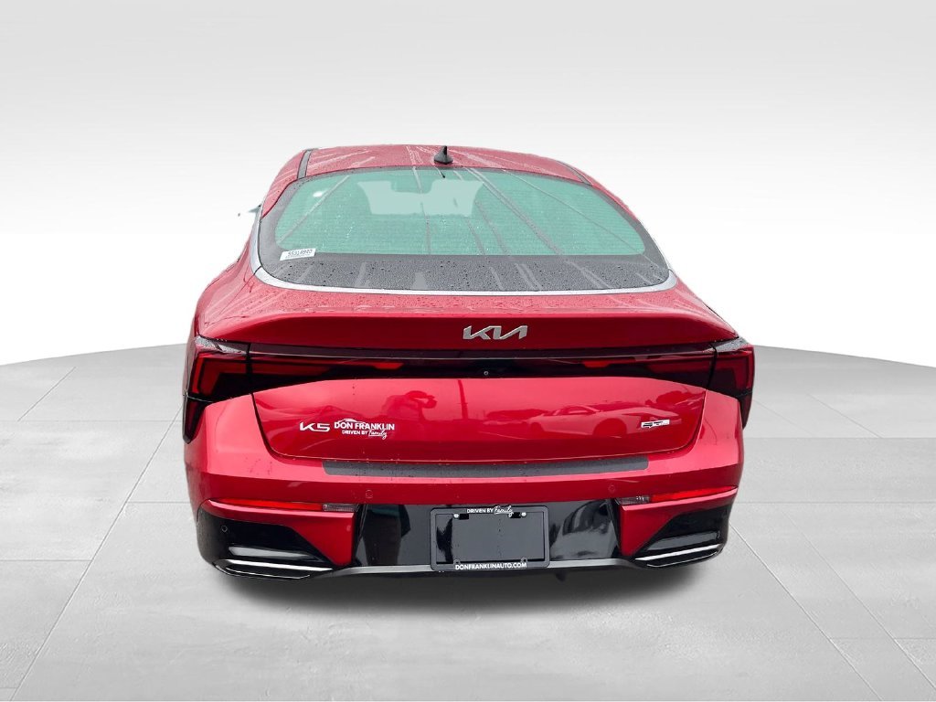 Used 2025 Red Kia GT-Line image 4