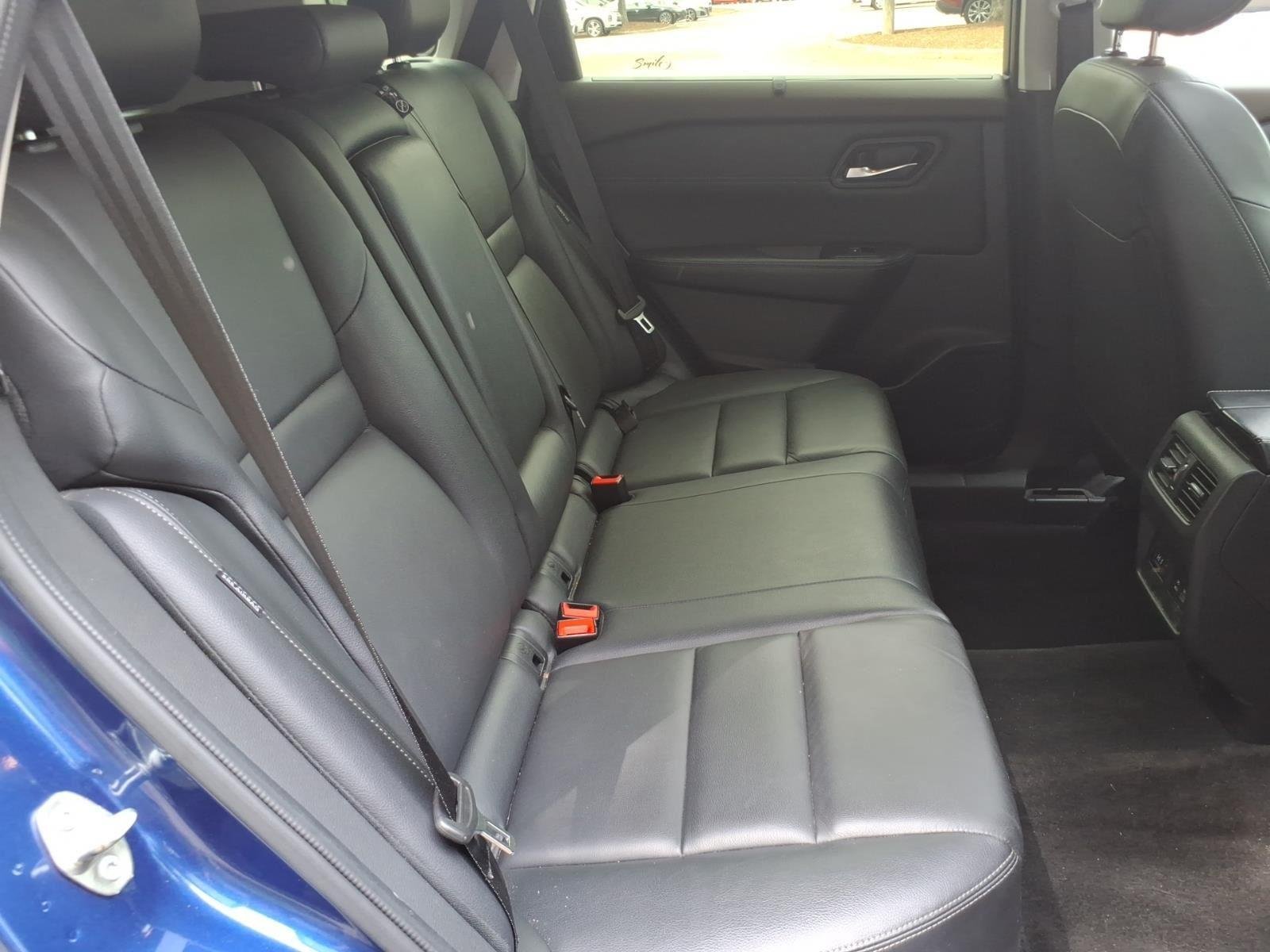 Used 2023 Caspian Blue Metallic/Super Black Nissan SL image 26