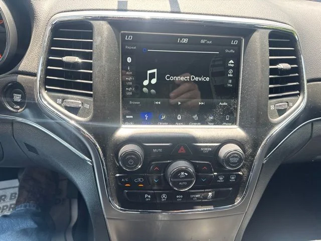 Used 2018 Black Jeep Limited image 20