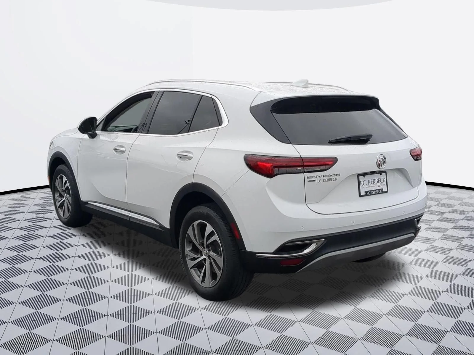 Used 2023 Summit White Buick Essence image 5