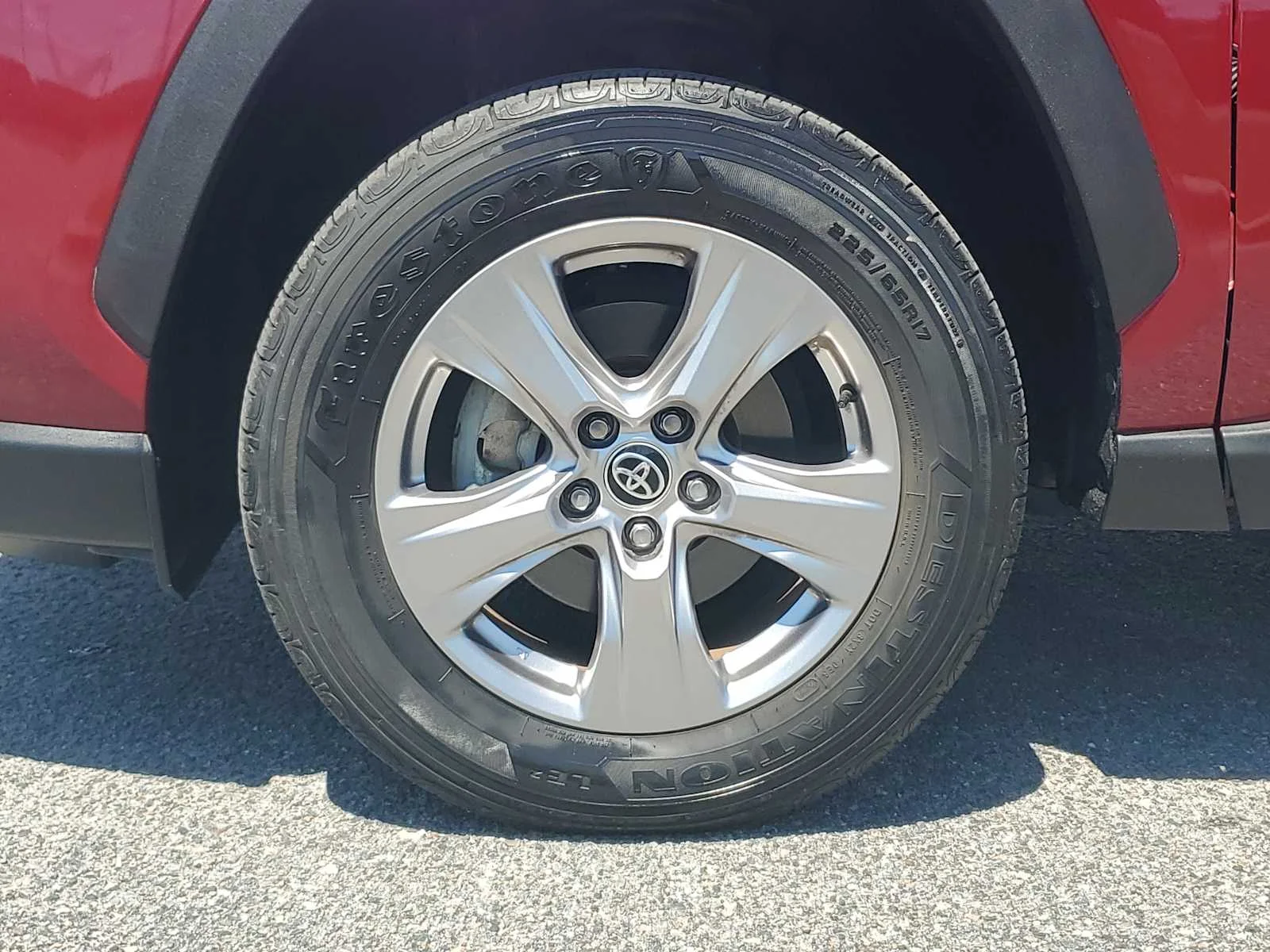 Used 2022 Ruby Flare Pearl Red Toyota XLE image 10