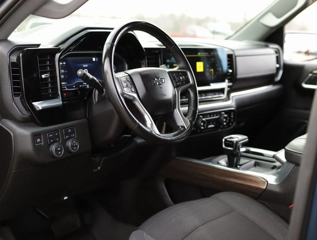2023 Chevrolet Silverado 1500 RST - Photo 9