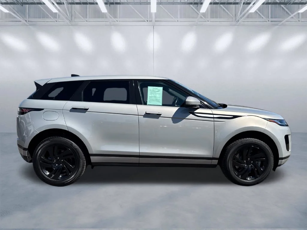 Used 2020 White Land Rover S image 3
