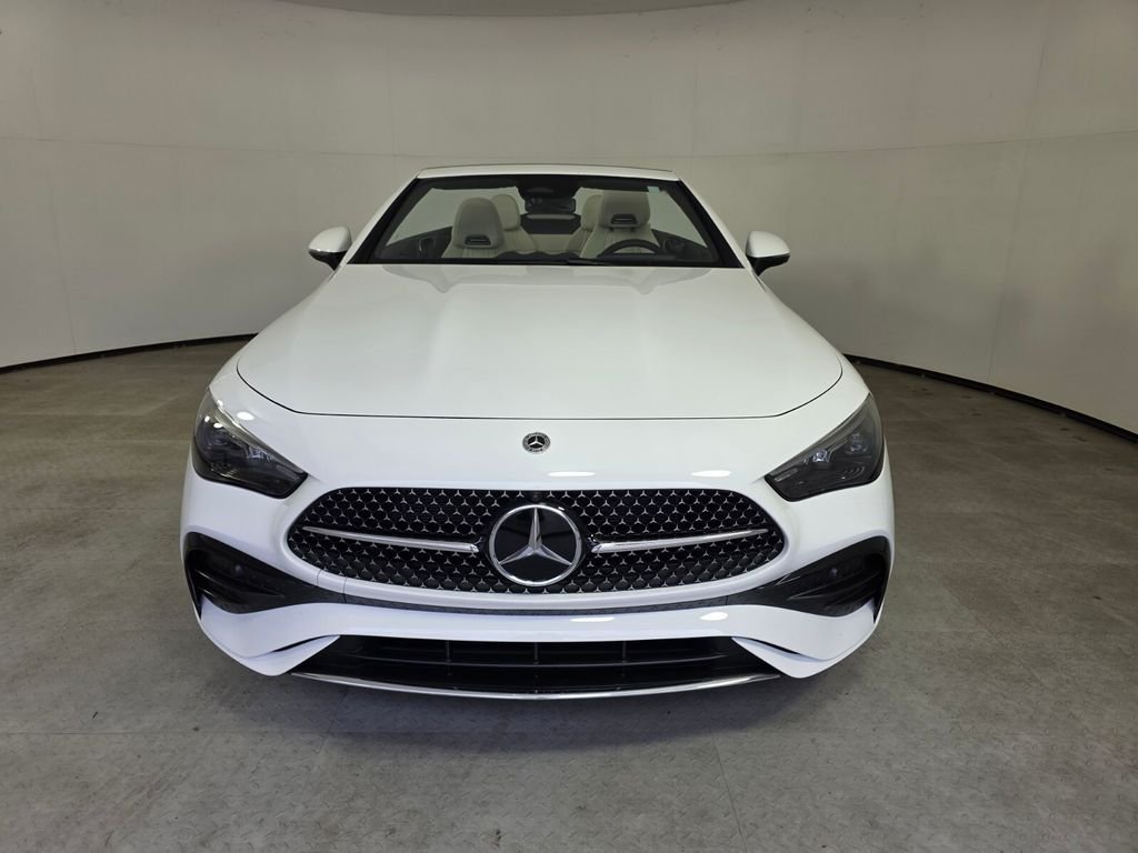 New 2027 Polar White Mercedes-Benz CLE 300 image 2