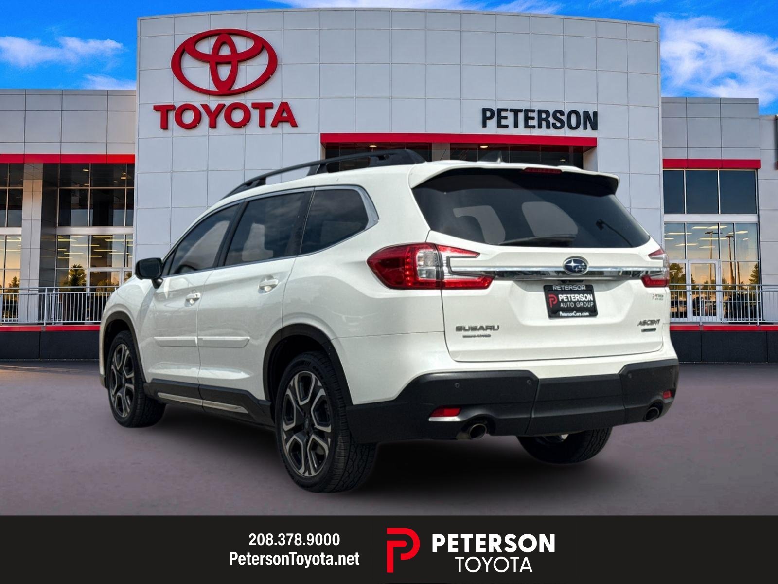 Used 2023 White Subaru Limited image 5