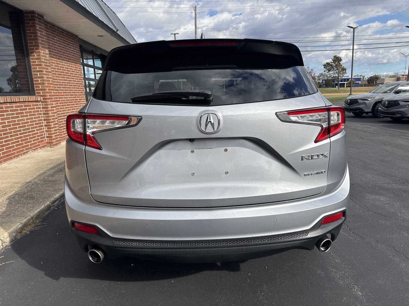 Used 2020 Lunar Silver Metallic Acura SH-AWD w/Tech image 5