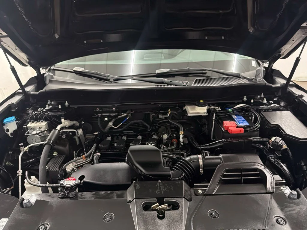 Used 2025 Black Honda EX-L image 30