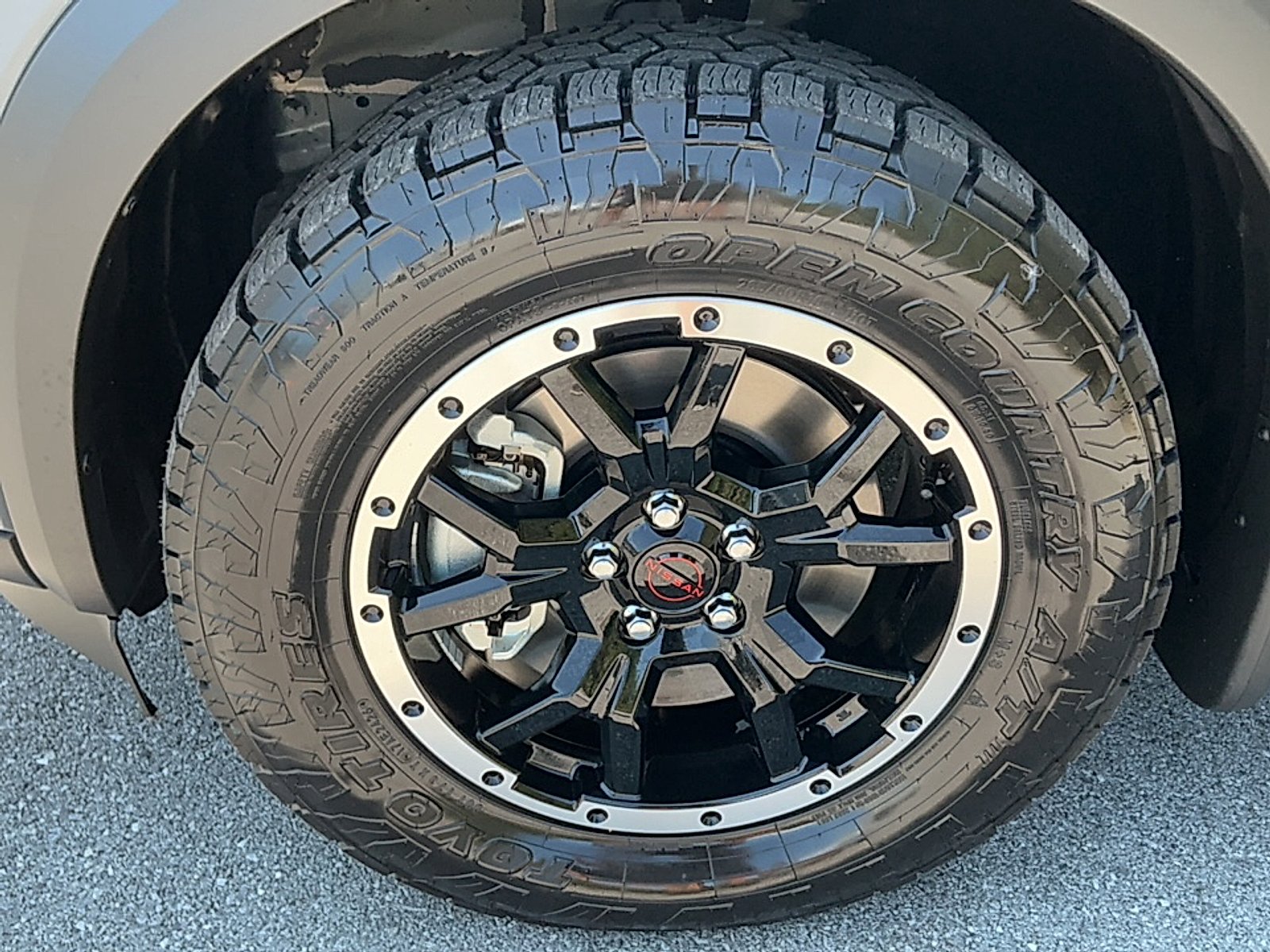 New 2026 Boulder Gray Pearl/Super Black Nissan Rock Creek image 5