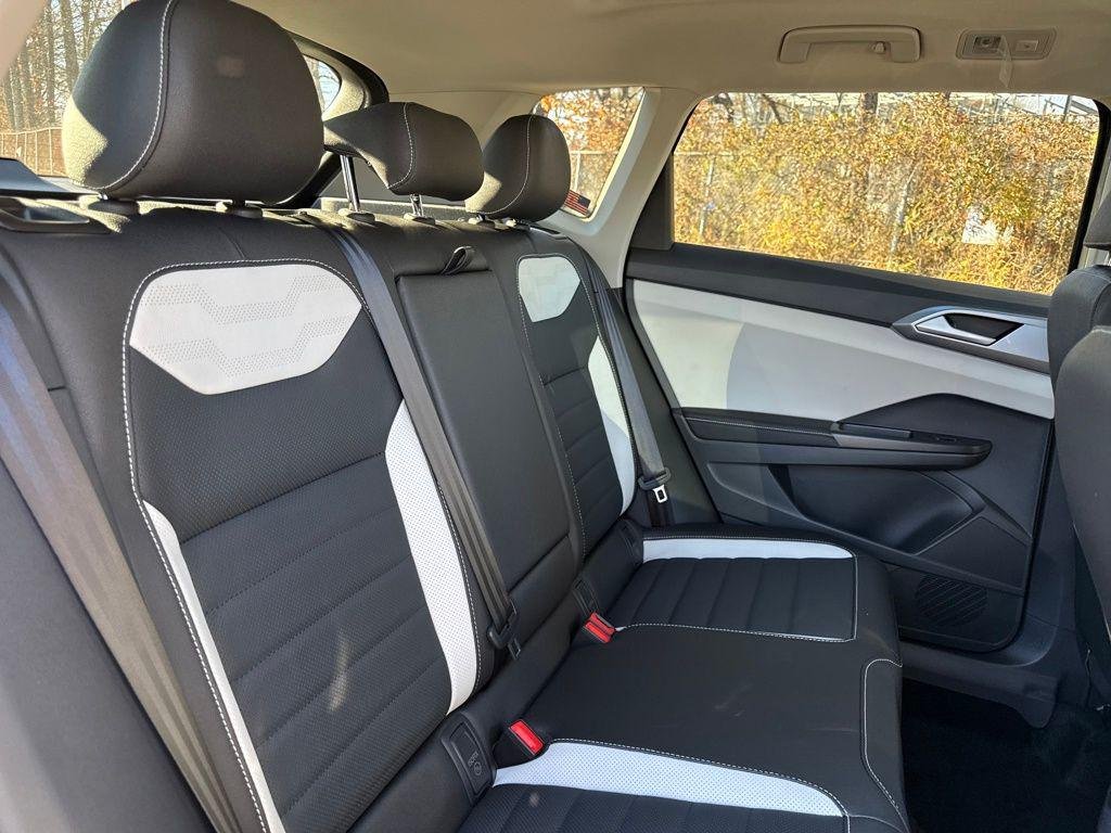 2026 Volkswagen Taos SEL - Photo 26