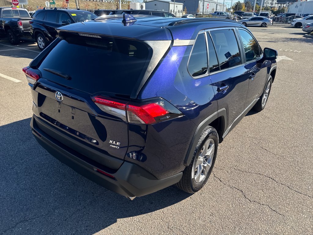 Used 2024 Blue Toyota XLE image 9