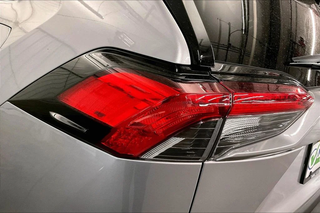 Used 2022 Silver Toyota LE image 34