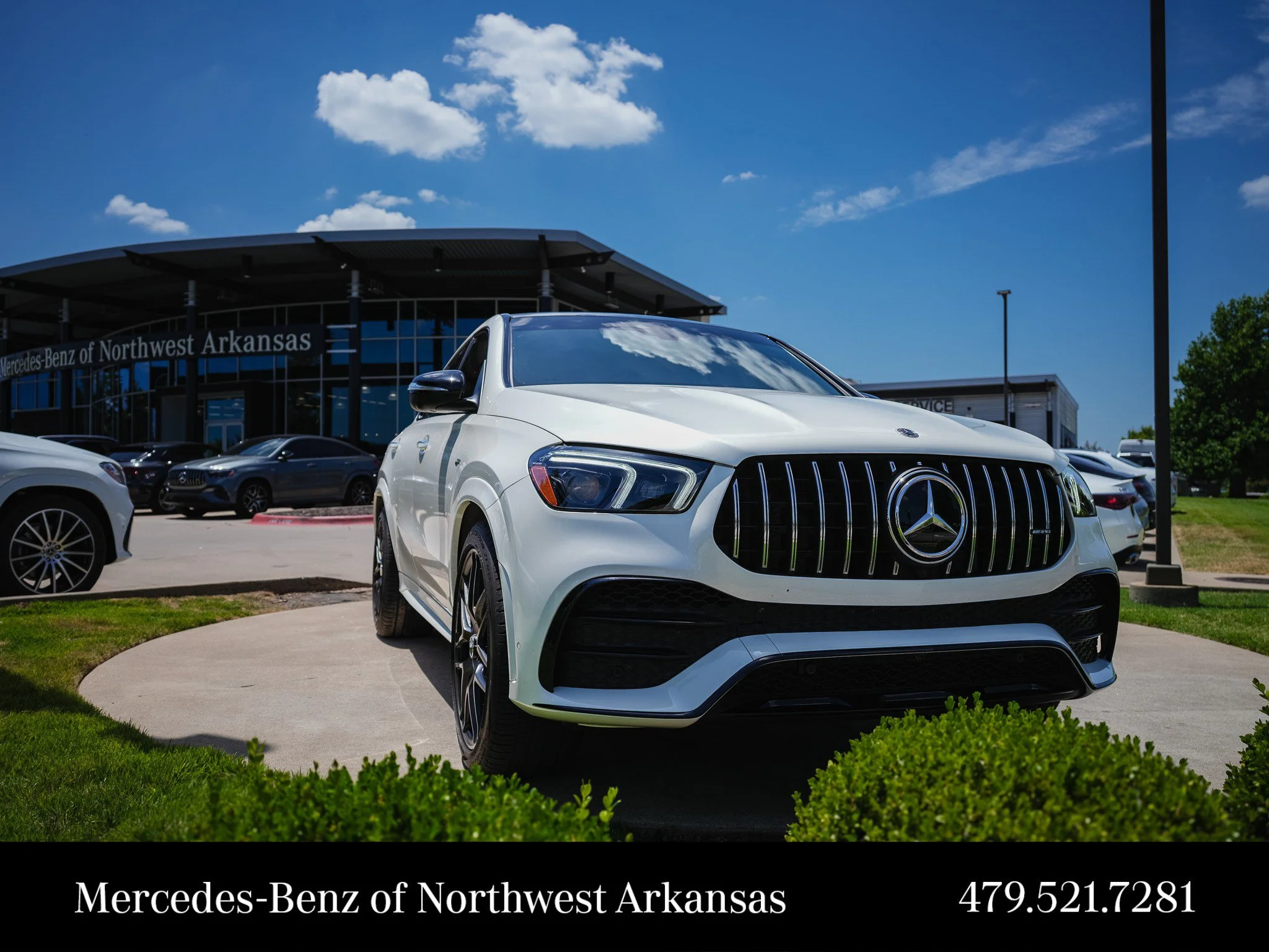 Used 2022 Diamond White Mercedes-Benz GLE 53 AMG® image 1