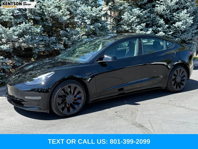 2023 Tesla Model 3 Performance