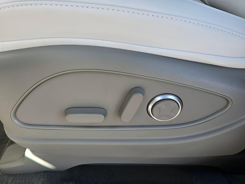 New 2026 Creamy White Pearl Hyundai SEL Premium AWD image 18