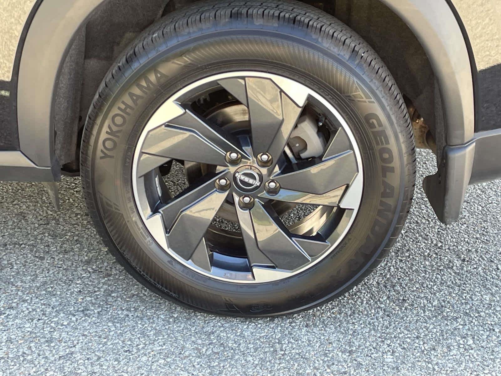 Certified Used 2025 Super Black Nissan SV image 16