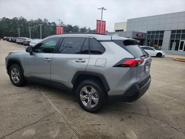 Certified Used 2023 SILVER SKY METALLIC Toyota  image 3