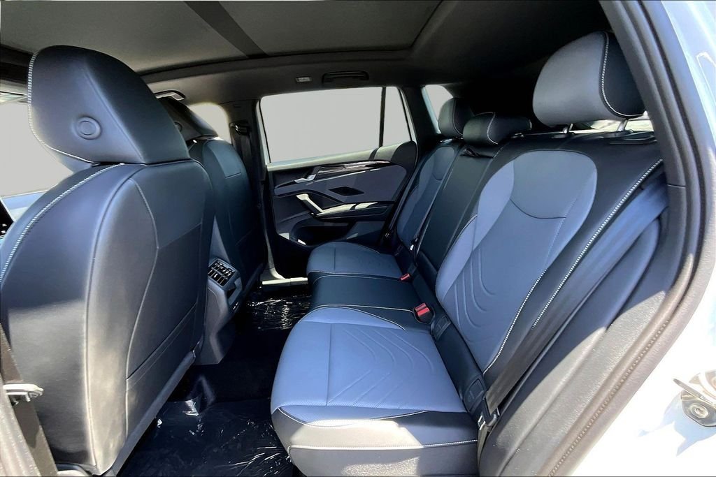New 2026 Black Volkswagen 2.0T SE R-Line Black image 22