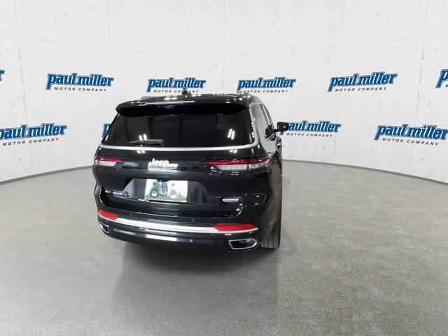 Used 2021 Black Jeep Summit image 10