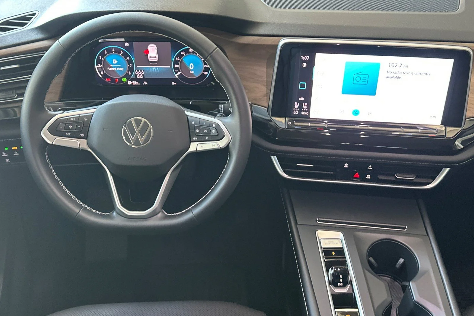 New 2026 White Volkswagen 2.0T SE image 12