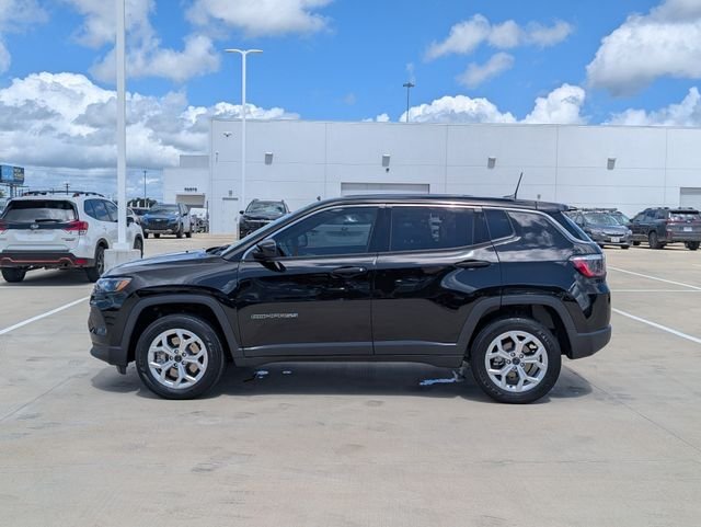 Used 2025 Black Jeep Sport image 3