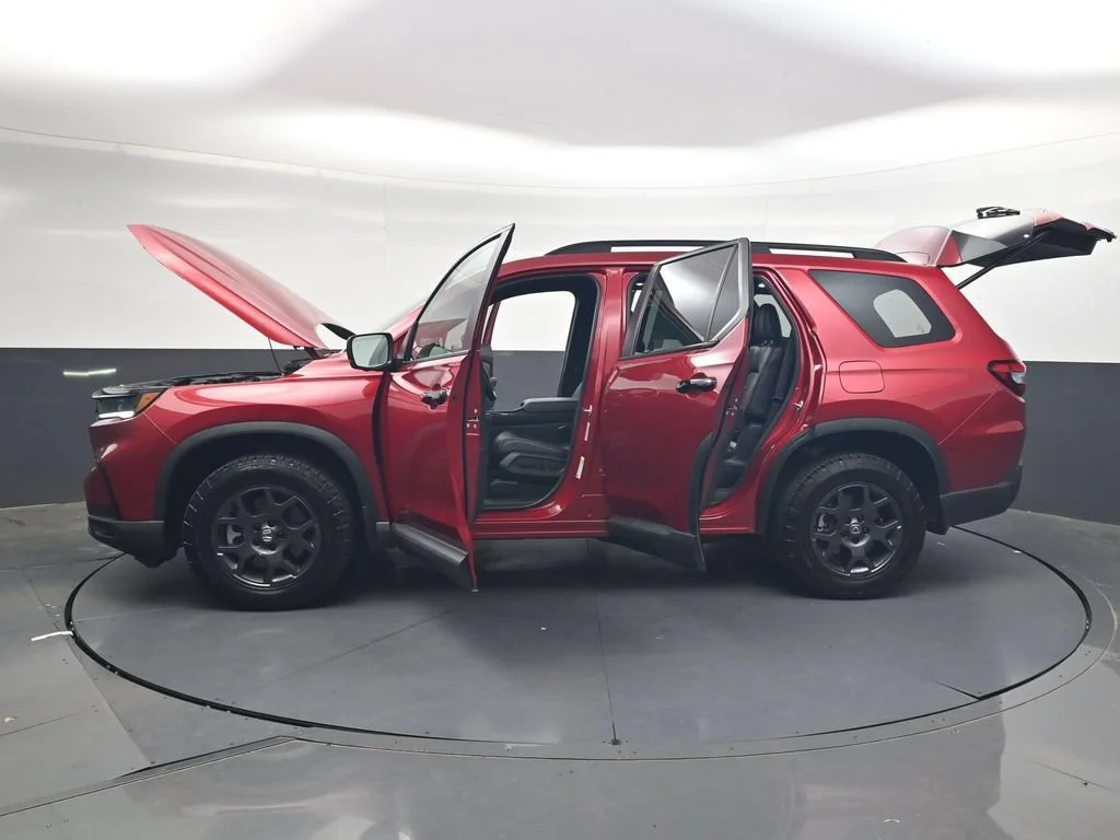 Certified Used 2025 Radiant Red Metallic II Honda TrailSport image 100