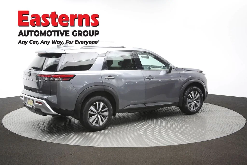 Used 2023 Gray Nissan SL image 42