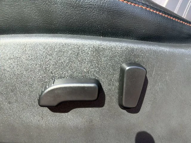 Used 2023 Beige Nissan PRO-4X image 12
