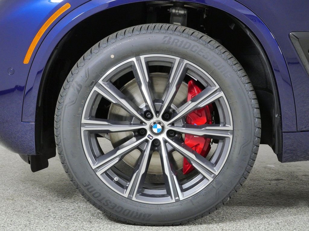 New 2026 Tanzanite Blue II Metallic BMW xDrive40i image 16