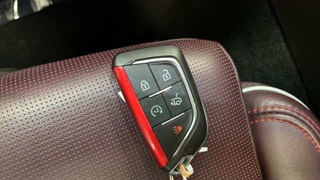 Used 2020 White Cadillac V-Series image 40