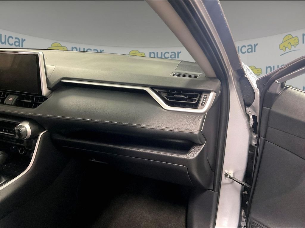 Used 2025 Silver Toyota XLE image 13