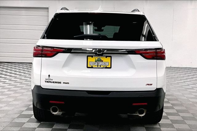 Used 2023 Summit White Chevrolet RS image 5
