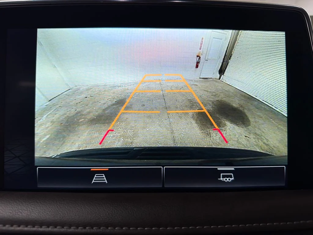 Certified Used 2023 Silver GMC SLT image 27
